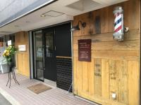 おしゃれな木目調の外観が目印です