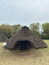 竪穴式住居