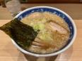 背脂舞う至福の一杯