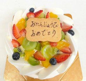 デコレーションケーキ