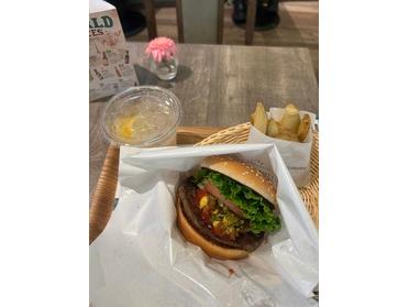 フレッシュネスバーガー