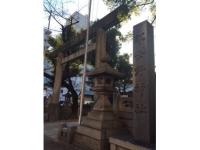 立派な鳥居です