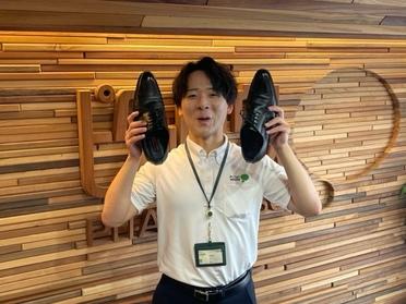 新品のビジネスシューズ
