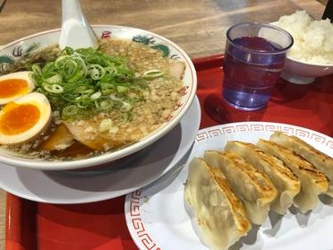 特製醤油味玉ラーメン 餃子定食