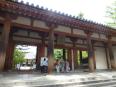 唐招提寺の大きな門！