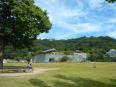 城山公園から松山城を望む